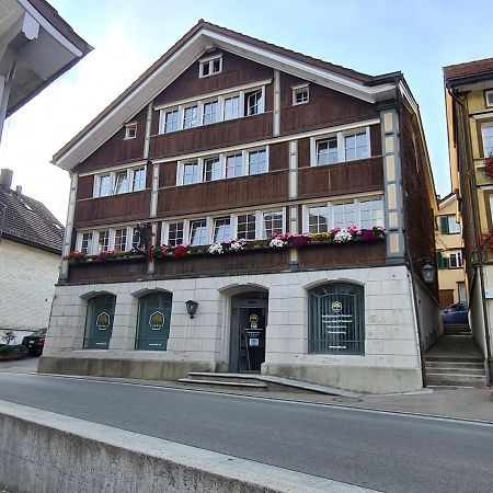 Backpacker Bären, einfaches Privatzimmer Urnäsch Exterior foto